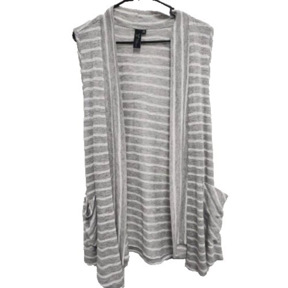 Focus Casual Life Womens Sleeveless‎ Cardigan Medium Gray Striped Open Lagenlook